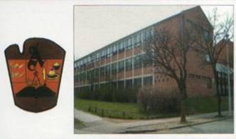 budova koly v zde